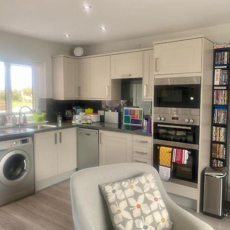 2 Bedroom Cottage Sleeps 4, With Pool Use, Sennen Exterior photo